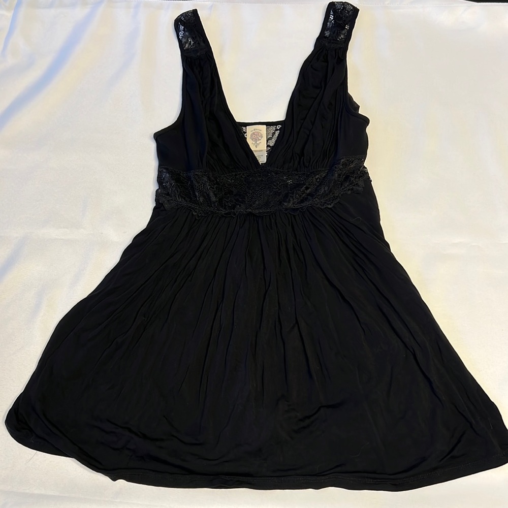 Nordstrom delicate lace black stretch skirt chemise lingerie size small